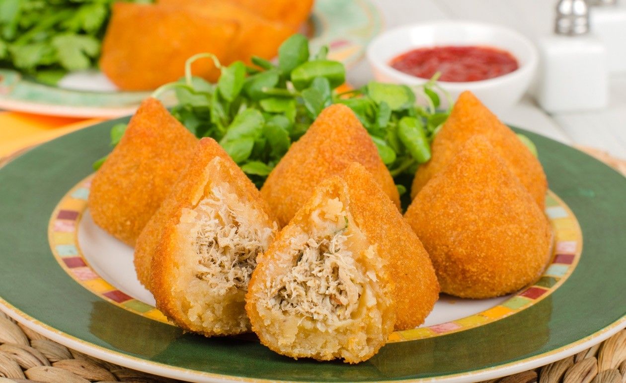 Coxinhas Pré-fritas Congeladas para Buffet em Água Rasa - Coxinhas Congeladas para Padaria