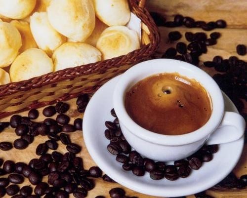 Fornecedora de Pão de Queijo Congelado para Revenda no Alto de Pinheiros - Pão de Queijo Congelado para Hotel