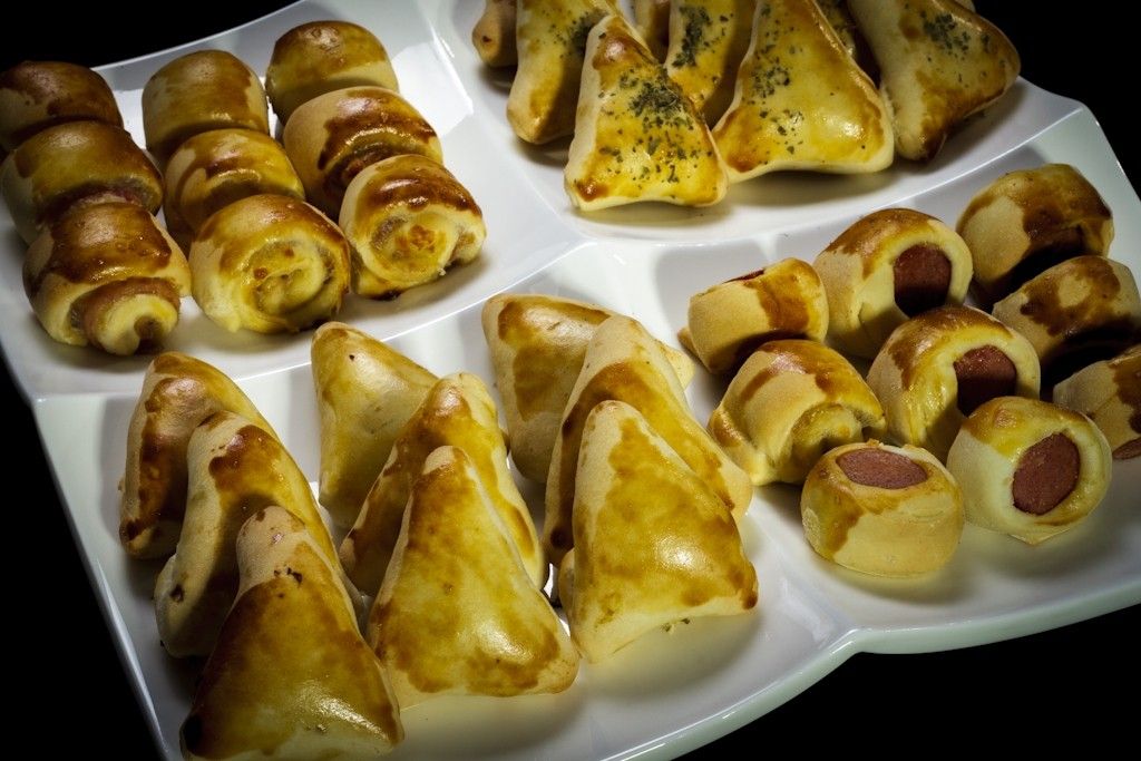 Mini Esfiha de Frango para Revenda na Cidade Jardim - Mini Croissant para Revenda