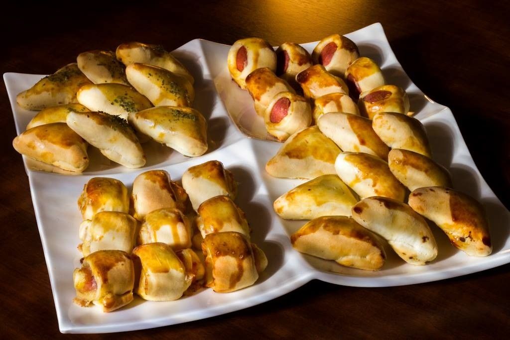 Quanto Custa Enroladinho de Presunto e Queijo Congelado na Água Branca - Mini Salgados de Queijo na Saúde