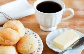 Venda de Salgados de Queijo Congelados em Belém - Croissant de Queijo Congelado